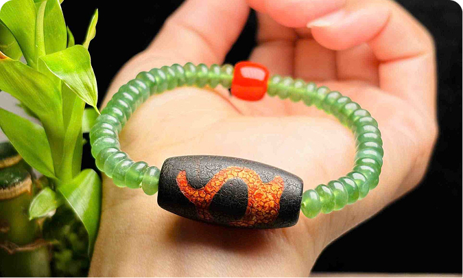 Ngọc Tụ Nham – Khí Chất Thanh Cao Cho Người Mệnh Mộc Và Mệnh Hỏa